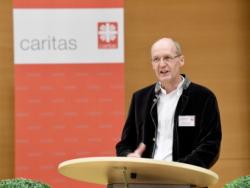 Redner am Pult