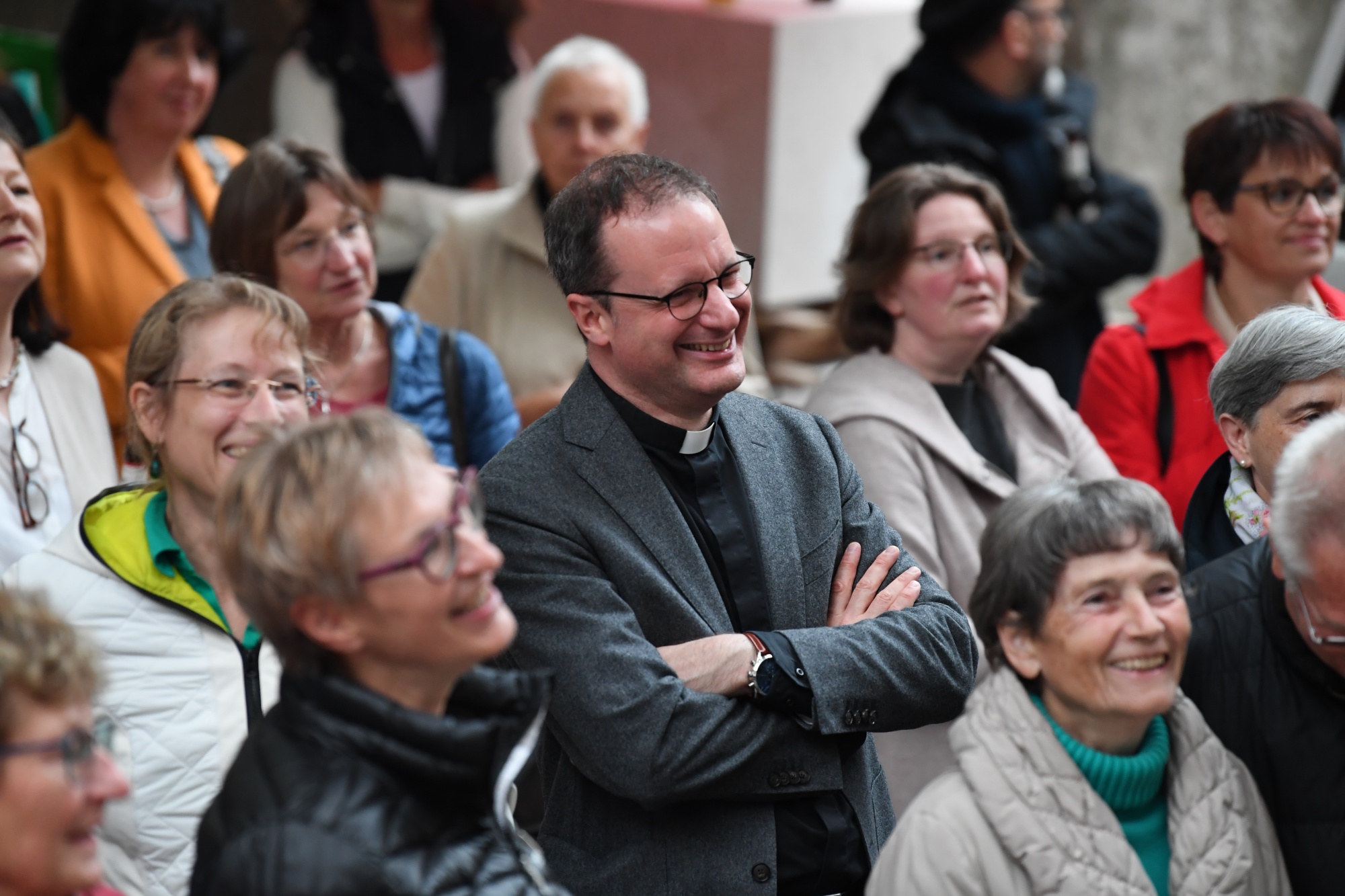 Publikum in Kirche