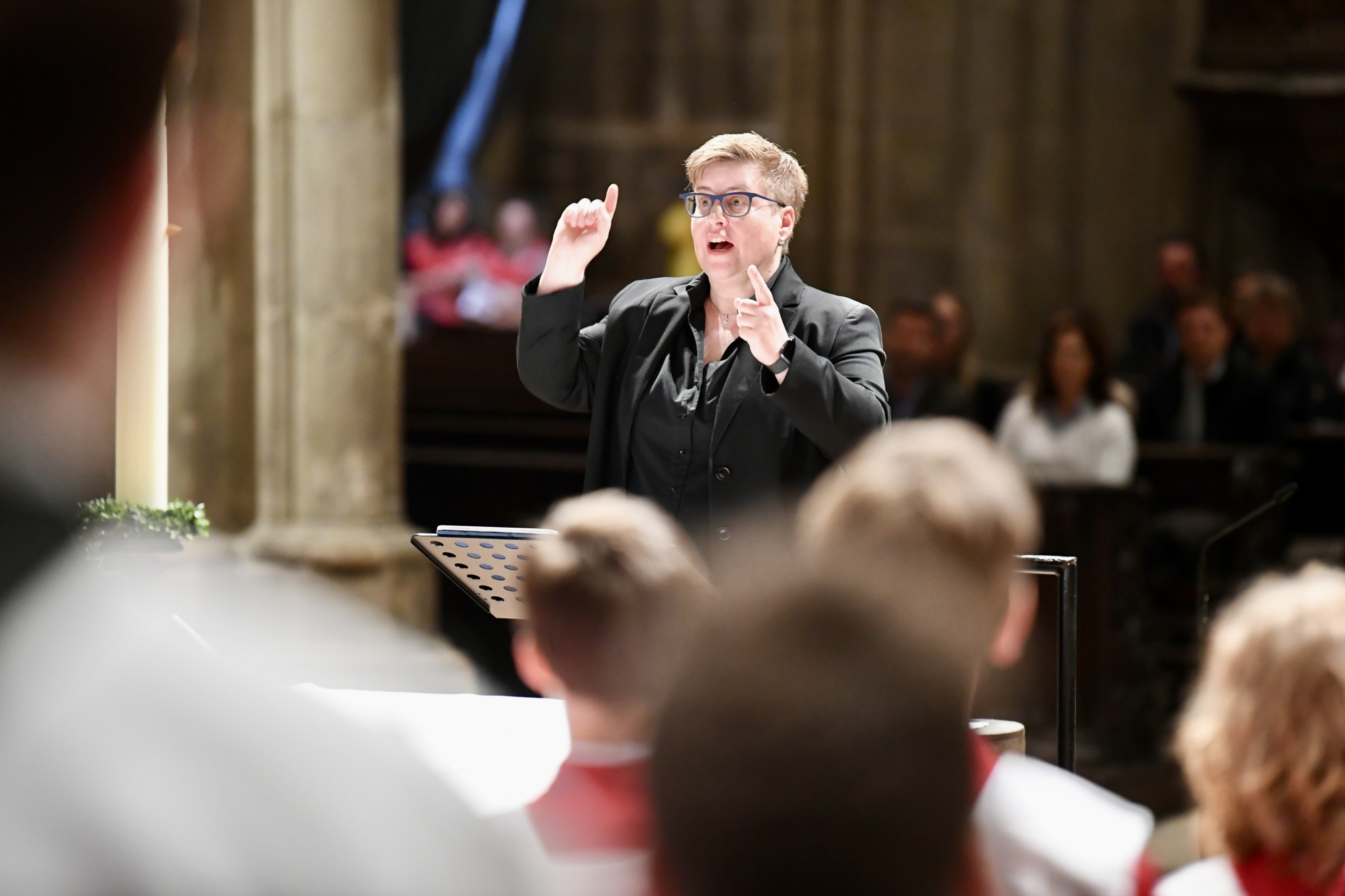 Dirigent in Kirche