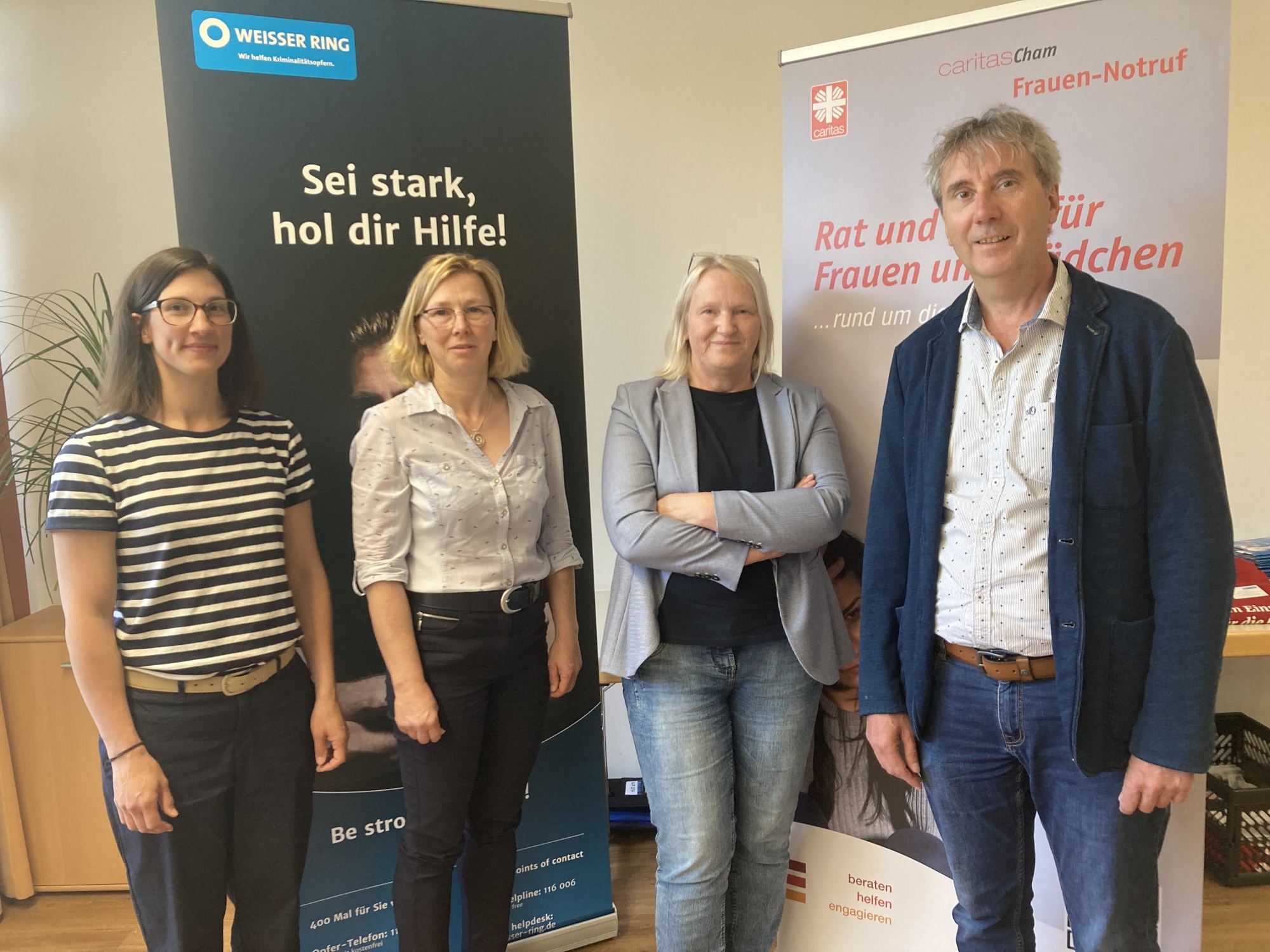 Gruppenfoto in schönem Raum