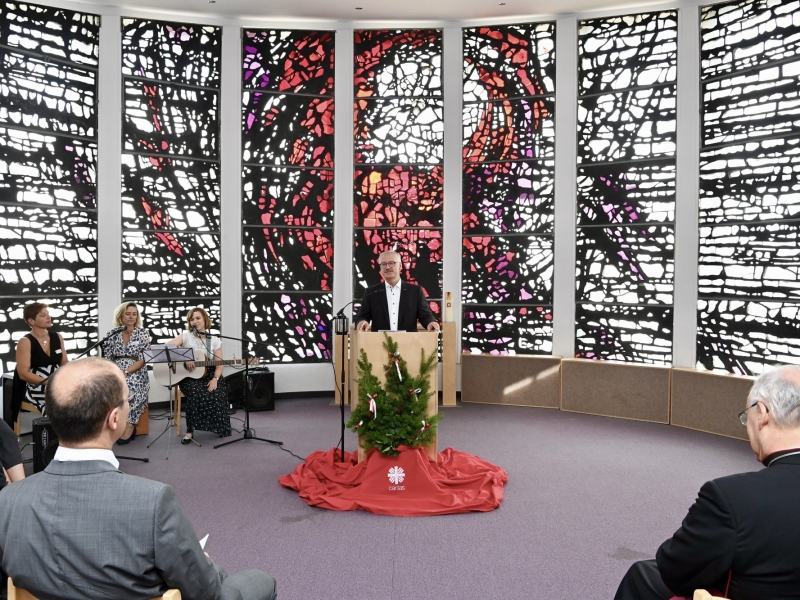 Rednerin Kirche