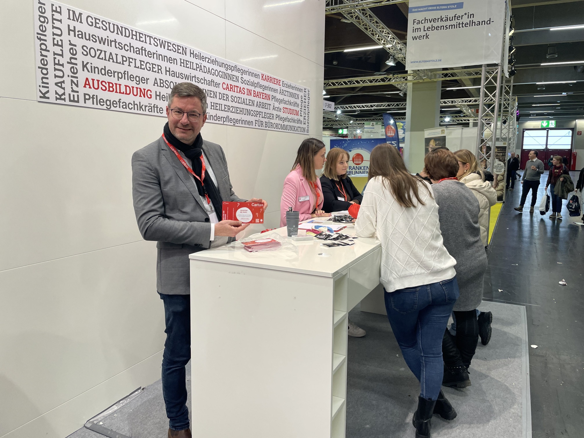 Menchen auf Messe