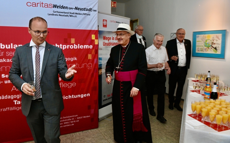 Geistlicher wird empfangen