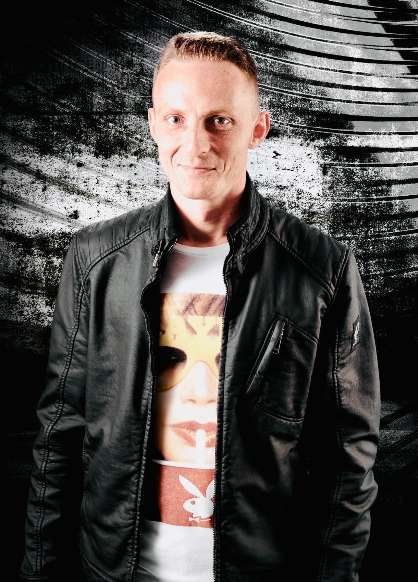 DJ
